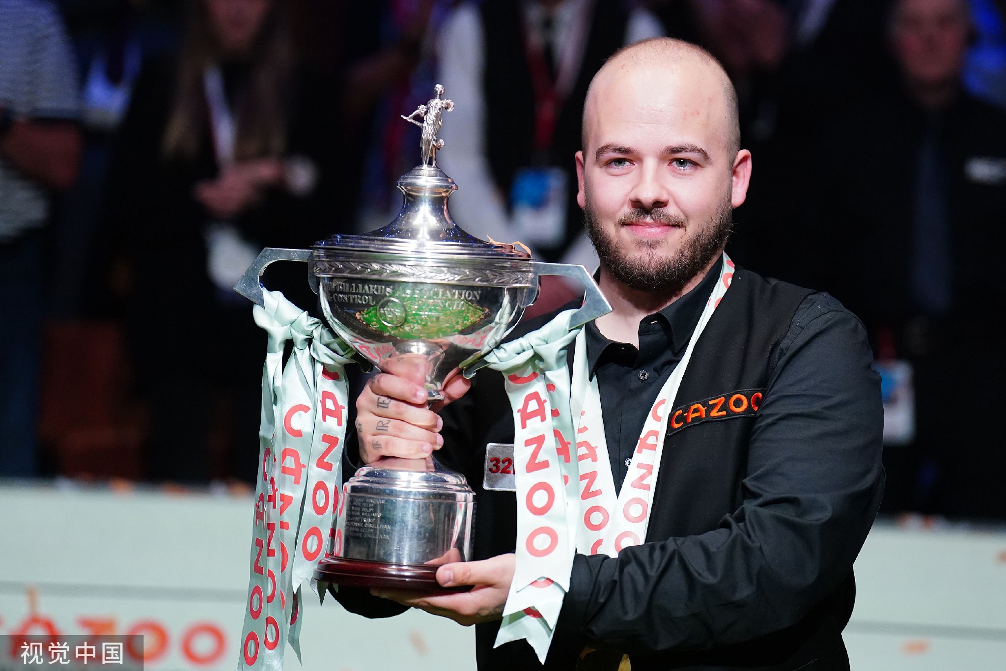 明对比的是 明对比的是